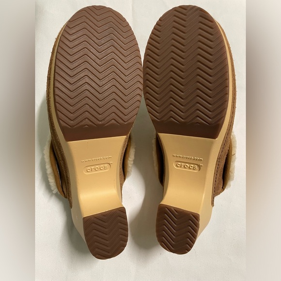 Crocs  Women's Sarah Luxe Lined Clog Mule Espresso - Picture 6 of 6